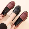 Freizeitschuhe Frühlings- und Herbst-echtes Leder weicher Sohle Anti-Slip Flat Komfortable Mama für Frauen