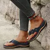 Slippers Flower décor de fleurs pour femmes Sandales confortables ouvertes ouvertes sur les chaussures Flip Flip Flops