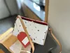 Ny designerväska kvinnors axelväska lyxvaror ryggsäck färgglada tryck design makeup väskor mini retro mjuk messenger plånbok