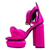 Chaussures habillées Sandales féminines Summer 2024 Plate-forme unique Design Peep Toe Round Pulvyle Concise Super High Talons
