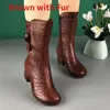 Kobiety na kowboj 600 wysoko-top sztuczne skórzane buty zimowe retro damskie buty na obcasie but western ciepły pluszowy botas de mujer 240407 s A s A S