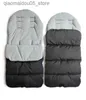 Pièces de poussette accessoires de pare-brise et de coussin pour garder votre bébé au chaud en hiver équipé de pare-brise et de tapis de poussette bébé Q240416