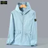 Stora kläder Nya stenmännen Summer Sunscreen Coat Island Stora utomhusmäns Sports bergsklättring Solskyddsmedel Topp 5XL-04-26