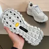 Designer Salhe Bembury Genius Series Outdoor vandringsklättring sneakers broderade nylon övre signatur fingeravtryck sömmar trailgrip korn unisex sneakers