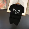 T-shirts masculins Luxury Mens Designer T-shirt Black Blanc Broidered Letter Imprimée en coton Coton Garnières courtes vendant des vêtements de marque haut de gamme M-4XL # 22 YQ240328