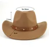 Berets Western Cowboy Hat Wide Bim Mens Peach Heart Top Filz Fedora Hats Frauen Cowgirl Chapeau Party Freizeitkappe Sombreros de Mujer