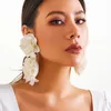 Boucles d'oreilles en pente 4 couleurs exagérées grosses fleurs du tissu moelleux goutte de pétale pour femmes 2024 Tendance élégante boucle d'oreille mariée accessoires de mariée