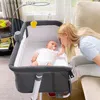 Babykrippen hochwertiger Babybett neben schläfrig verstellbaren Höhe Säuglingsmusik Babybassinet mit Rädern für Baby L416