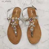 Slippare 2024 Nya sandaler Kvinnor Gladiator Summer Diamond Buckle Fashion Female Sandal Roman Rhinestones Flat Womans Casual Shoes H240416 BO5K