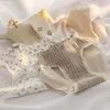 Frauenhöfen Baumwolle Unterwäsche für Mädchen süße Erdbeerblumen -Slips mittlere Taille nahtlose sexy Spitze weibliche Dreieckhose
