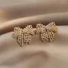 Boucles d'oreilles en peluche 2024 Fashion coréenne surdimensionnée de perle blanche goutte à perle pour les femmes Bohemian Golden Round Wedding Bijoux Gift