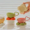 Kupalar kuzey Avrupa seramik kupa yaratıcı fincan ve tabak seti yemek odası masaüstü bulut şekli kahve fincanları modern ev dekorasyon