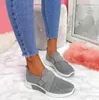 Zapatos informales para mujeres 2024 Plataforma de verano Sport Flats Fashion Fashion Tamaño grande