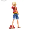 Jouet d'action figures un peice 26cm Hold Hat Luffy Figures Action Toys Japon Anime Figurines Figurines Modèle PVC Toy pour l'anime Figurine Y240415