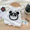 Rompers Milan Cel 2024 Summer Baby Clothes Hollow Out Girls Rompers Söta Panda Boys Jumpsuits L410
