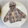 Marca per bambini primavera estate estate giacca di alta qualità con cerniera di fascia alta con cerniera di fascia alta per bambini Blazer Abbigliamento per bambini da 100 cm-150 cm B11