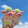 Chaves de pelúcia adorável keychain animal engraçado Green Hair Plush Animals Angry Pig Doll Car Backpack Decoration Soft Byled Toy Presente Y240415