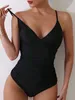 Bikini une pièce de maillot de bain pour femmes Bikini une pièce pour les femmes 2024 Black V-Neck ScoSendless Backless Swtingsuit Ride Slim Summer Beach Monokini Y23