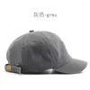 Ball Caps Japanese Street Personality Men Baseball Cap printemps Couleur continue Couleur solide courte Brim Hat à l'extérieur Sports Salle solaire Femmes