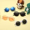 Güneş gözlükleri çocuklar güneş gözlükleri marka kedi gözü çocuklar düz renkli gözlükler uv400 lens sevimli bebek parıltı anti-parazit moda erkek kız güneş gözlükleri 24416