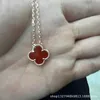 Designer Van High Board Double sided Agate Lucky Four Leaf Grass Necklace Female 18k Rose Gold Small and Luxury Style Collar Chain