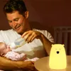 Lampy odcienie Śliczne niedźwiedź LED Nocna dekoracja dekoracja szopka silikonowa czujnik dotykowy kran Kontrola światła dziecięce prezent urodzinowy Q240416