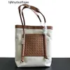 Womens Canvas Cowhide Lady Commuting Bottegaa FlipFlap Splicing Tote Tote Venetaa Woven Bags Large Capacity Designer Sho Bag WUPW