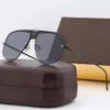 Lunettes de soleil de créateurs Lunettes de soleil de luxe Polarisant des lunettes de soleil pour femmes Police Readread Scratch Costa Sunglasses Men Mirror Lire New Fashion Box Good