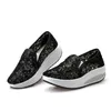 أحذية غير رسمية Beckywalk Spring Women Flats Sneakers السيدات زواحف شبكية تنفس امرأة أحذية المشي WSH2928