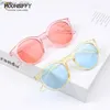 선글라스 2023 New Kids Fashion Sunglasses Square Children Sunglasses 소년 소녀 스타일리시 한 고글 베이비 학생 안경 파티 uv400 Y240416