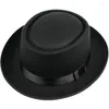 Berets 2024 Модные мужчины Женщины Dome Retro Top Hat Hat Hard Fedora Classic Pik Pie Pired подарок