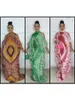 Vestidos estampados africanos elegantes de ropa étnica con patrones clásicos: fuera del hombro y talla grande