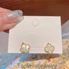 Boucles d'oreilles étalon designer de luxe Clover Pearl Perl Perl 18K Gold plaqué anneau d'oreille Mothers Mothers Fay Wedding Gift Bielry2