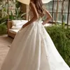 Vestidos de noiva de bola de renda com renda glamourosa, vestidos de noiva sexy, abertos com longa corte na quadra, vestidos de noiva sem mangas vestidos de noiva vestidos cl0843