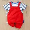 Rompers Summer Fashion Baby Jumpsuit Kort ärm Fake Two-Piece Shark Baby Boy and Girl Jumpsuit L410