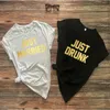 Tshirt ubriaco di magliette appena sposate donne ubriache donne Ulzzang Wedding Bachelor Party Tops Lady Oneck Over Oversecide Thirt 240416