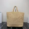 Triangelhandväskor designer tote för kvinnor halmväv raffias topphandtag strand shopping veckor koppling väskor mode sommar crossbody axelväska