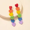 Boucles d'oreilles en peluche fashion de style acrylique amour féminin petite couleur fraîche coeur coeur étalon en gros