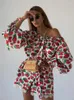 Sukienki swobodne wiosna lato seksowna dziewczyna truskawkowa sukienka dla kobiet moda ukośna kołnierz puff rękawa koronkowa patchwork mini mini