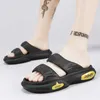 Sandalen Spring-Autumn AwLution Home Slippers Men Trainers voor schoenen Luxe sneakers Sport Shors Oefening 2024G