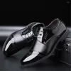 Kleidungsschuhe 38-39 Mocasins Herren Black Trainer Low Wedding Sneakers Sport Importeure Novelties Street 2024 Kosten