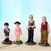 Décorations de jardin 10 pcs Décor résine People Figurines Small Family Modèles de famille Mini figures de sable Statue