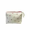 gesteppte Cott Ladies Travel Storage Bag Retro Cherry Damen Kosmetikbeutel Süßes Design Girls Bleistift Hülle Make -up -Tasche Handtaschen W5LJ##