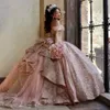 الوردي الحبيب العنق الحلو 16 فستان Quinceanera 2024 اللامعة اللامعة من الترترات الأميرة كرات Vestidos de 15 Anos 0516