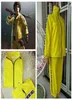 PUBG -spel PlayerUnknown 039S Battlegrounds Cosplay Costume Liten Yellow Chicken Eating Yellow Clothes Group Sports Top och Pant6244561