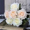 Flores decorativas de rosa branca rosa artificial buquê de seda de alta qualidade grande para decoração de casamento decoração de mesa em casa vermelha falsa
