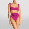 2024 Swimsuit Swimsuit Spalato Set a due pezzi con bikini sexy a tre dimensioni rosa