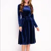 Lässige Kleider Frauenkleid Vintage Velvet Feste Farbe Luxus Herbst Winter Schnürung Maxi Elegantes Temperament Promi -Kleider