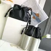 loeweee loewew çanta nappa calfskin tasarımcı çantaları moda flamenko crossbody 10a yumuşak deri çanta manyetik kapanma çizme kılıfları seramik tavşan asılı orna