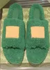 Kadınlar Kış Yün İzleyiciler Tasarımcılar Peluş Sandalet Sıcak Terlik Kadınlar Slayt Lüks Tavşan Slaytları Düz ​​Flip Flops Y Sandal Kauçuk Sole4429180